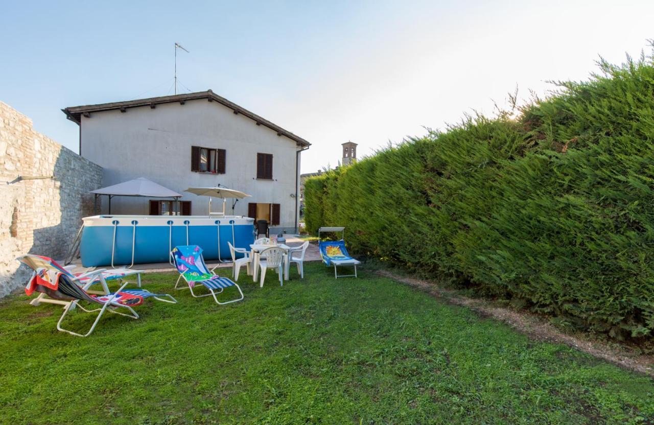 Borgo Santa Lucia Apartment With Private Parking & Garden Gubbio Exteriér fotografie