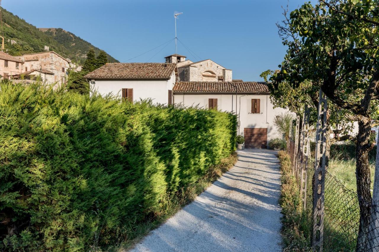 Borgo Santa Lucia Apartment With Private Parking & Garden Gubbio Exteriér fotografie